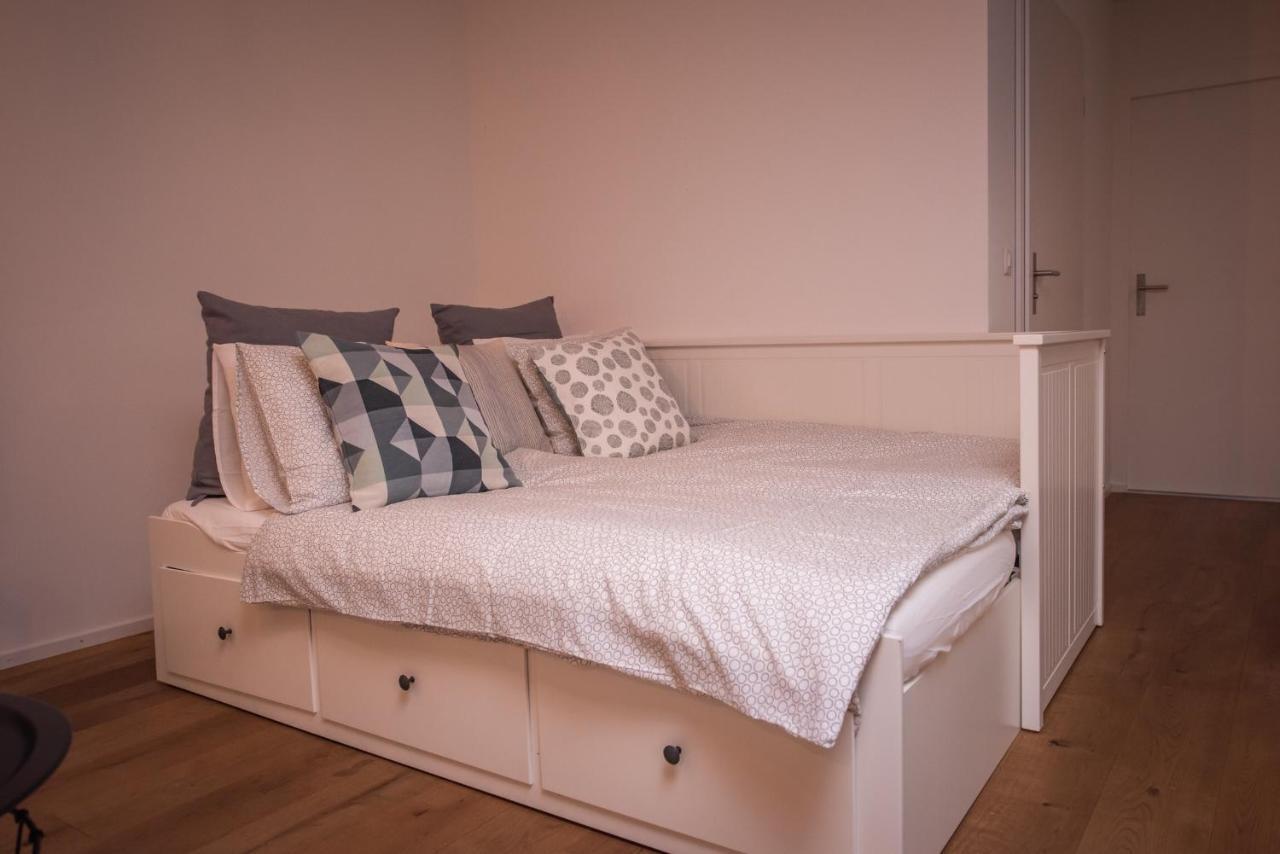 2 Bedroom - City Center Apartment - Интерлакен Экстерьер фото